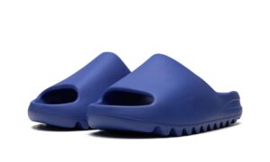 YEEZYS SLIDE “Azure”