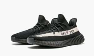 Yeezys Boost 350 V2 “Oreo”