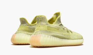 Yeezys Boost 350 V2 Reflective “Antlia”